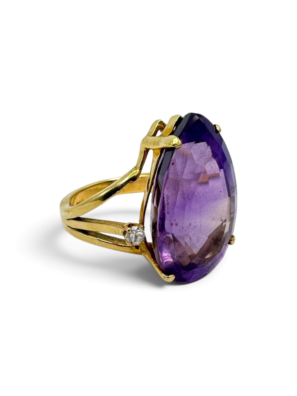 Amethyst, Diamond, 14k Yellow Gold Ring
